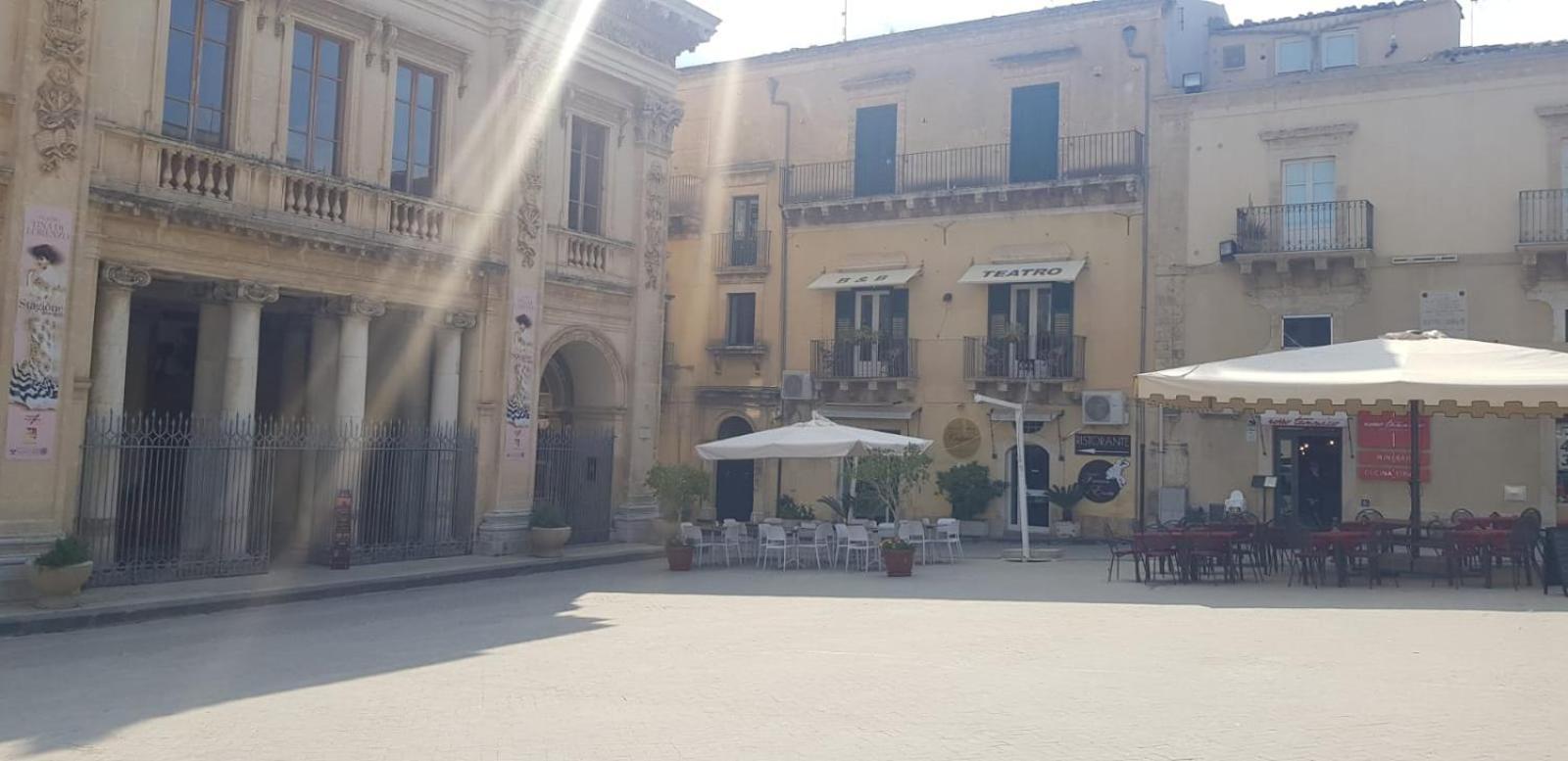 B&B Teatro NOTO Esterno foto